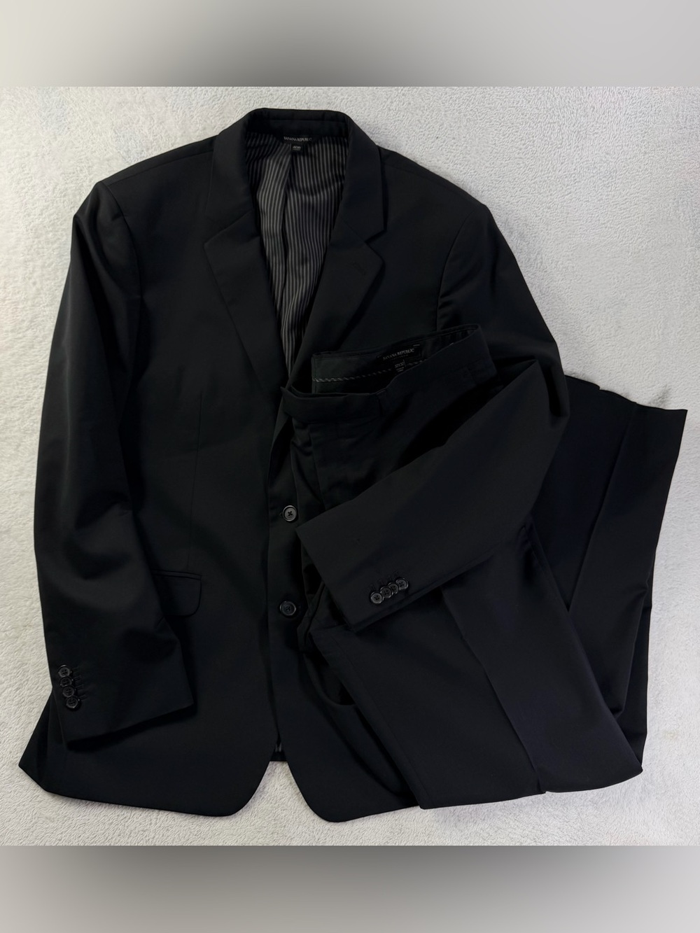 Banana Republic Marzotto Super 120s Italian Wool Black Suit 40R 32x32 Stretch